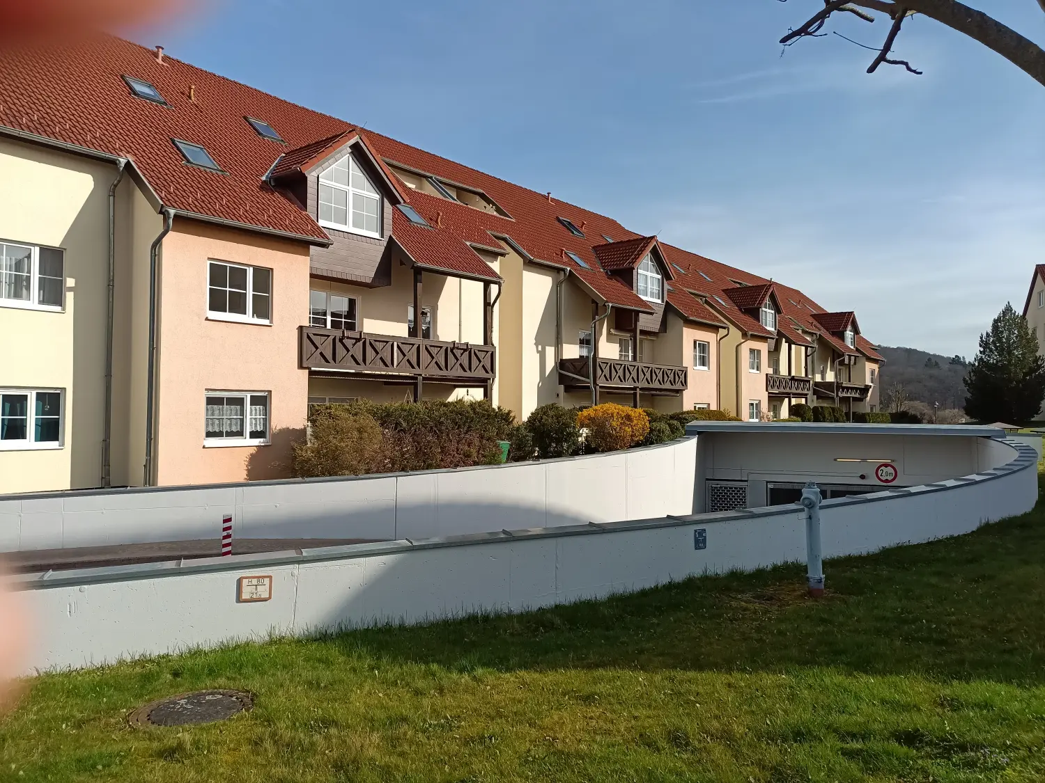 Kelly-Hausmeisterservice & Helfende Hand, Haus außen, Landschaftsbau